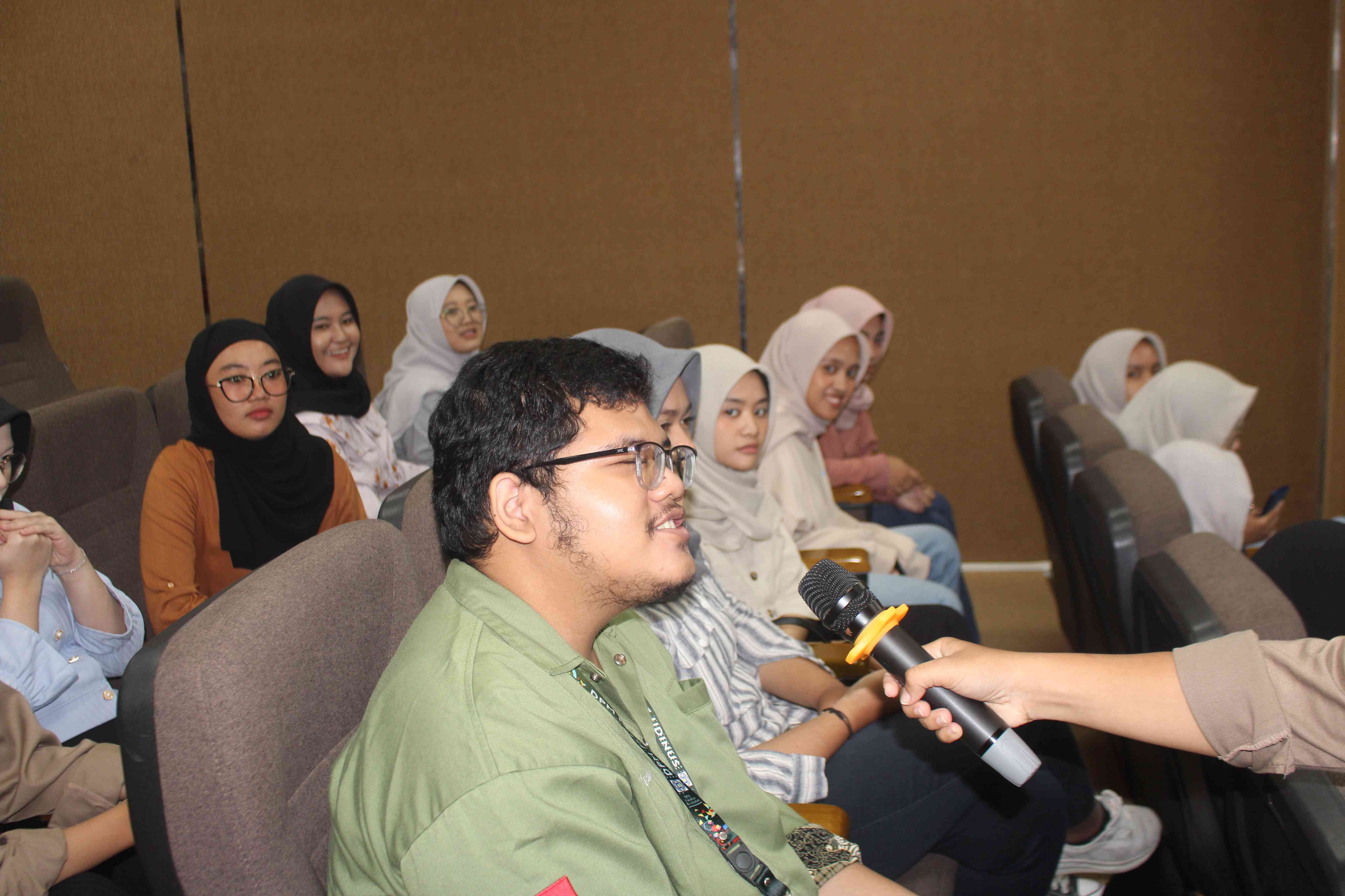 Talk Show  TFC